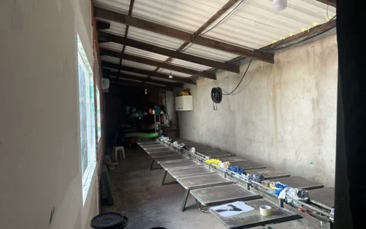 Sobrado 3 Quartos com Sala Comercial