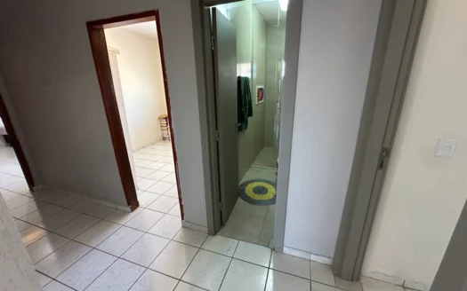 Sobrado 3 Quartos com Sala Comercial
