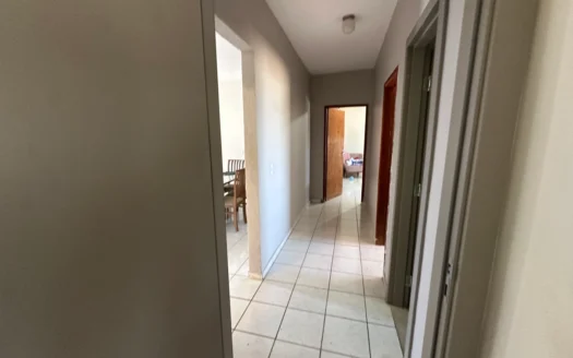Sobrado 3 Quartos com Sala Comercial
