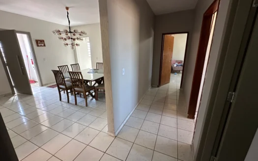 Sobrado 3 Quartos com Sala Comercial