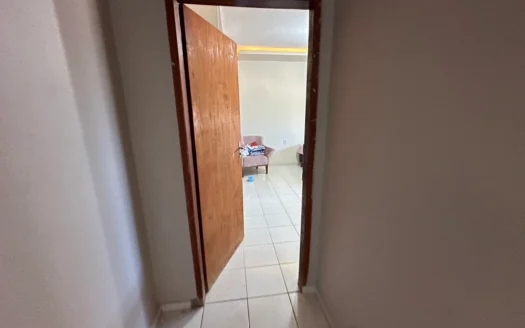 Sobrado 3 Quartos com Sala Comercial