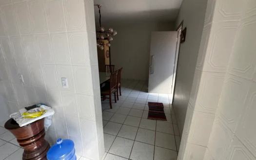 Sobrado 3 Quartos com Sala Comercial