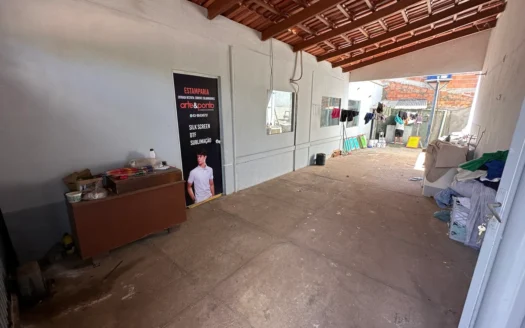 Sobrado 3 Quartos com Sala Comercial