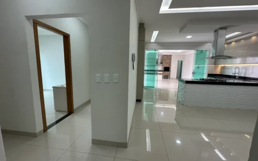 Casa de 3 Suítes na 304 Norte