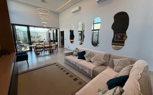 Casa com 3 Suítes Plenas