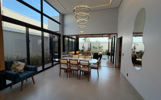 Casa com 3 Suítes Plenas