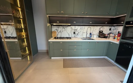 Casa com 3 Suítes Plenas