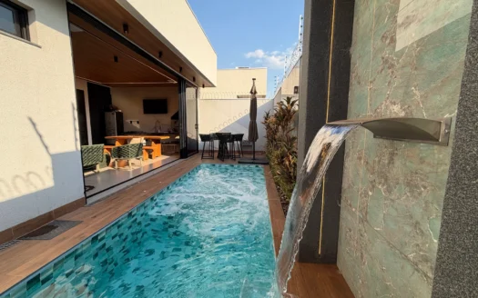 Casa com 3 Suítes Plenas