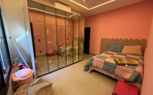 Casa com 3 Suítes Plenas