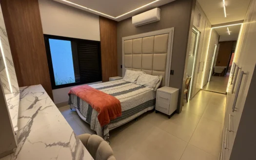 Casa com 3 Suítes Plenas