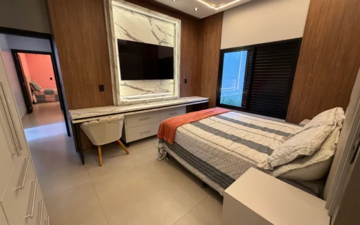 Casa com 3 Suítes Plenas