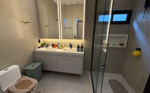 Casa com 3 Suítes Plenas