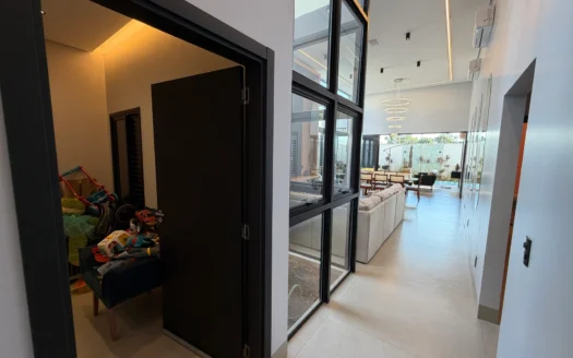 Casa com 3 Suítes Plenas