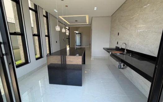 Casa com 3 Suítes Plenas