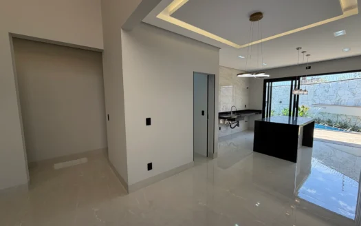 Casa com 3 Suítes Plenas