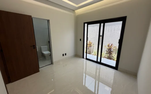 Casa com 3 Suítes Plenas