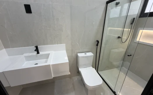 Casa com 3 Suítes Plenas