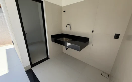 Casa com 3 Suítes Plenas