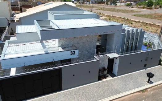 Casa com 3 Suítes Plenas