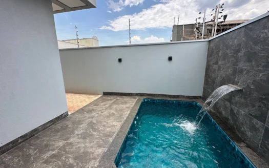 Casa com 3 Suítes Plenas