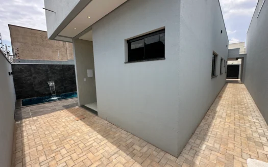 Casa com 3 Suítes Plenas