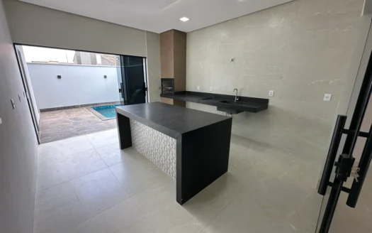Casa com 3 Suítes Plenas