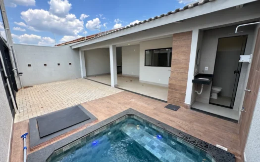 Casa com 3 Quartos 706 Sul