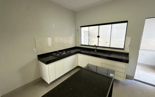 Casa com 3 Quartos 706 Sul