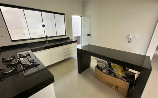 Casa com 3 Quartos 706 Sul