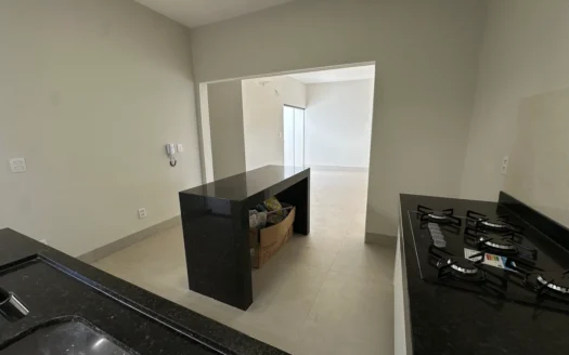 Casa com 3 Quartos 706 Sul