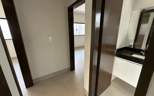 Casa com 3 Quartos 706 Sul