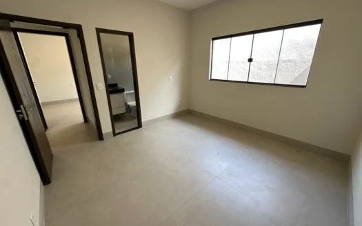 Casa com 3 Quartos 706 Sul