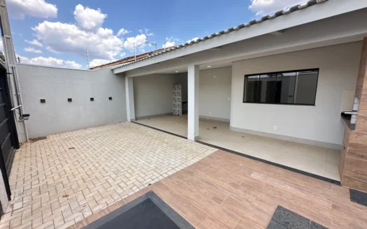 Casa com 3 Quartos 706 Sul