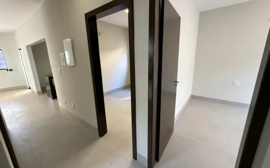 Casa com 3 Quartos 706 Sul