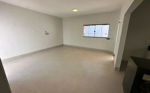 Casa com 3 Quartos 706 Sul