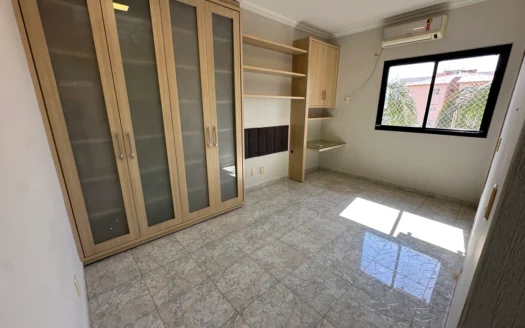 Apartamento com 4 Suítes