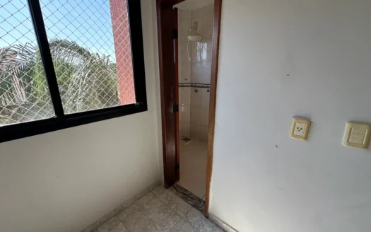 Apartamento com 4 Suítes