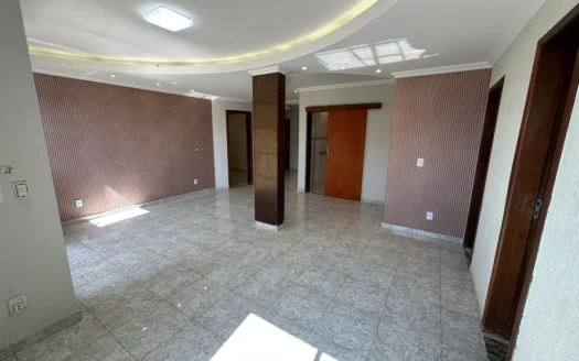 Apartamento com 4 Suítes