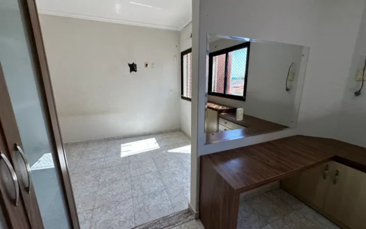 Apartamento com 4 Suítes