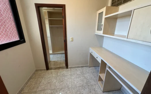 Apartamento com 4 Suítes
