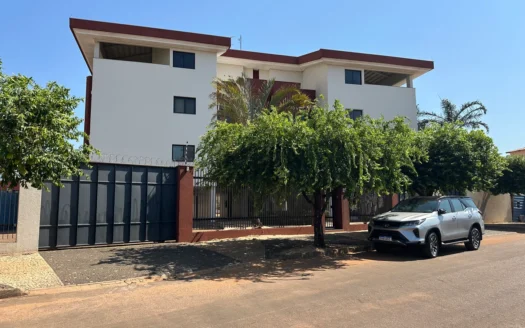 Apartamento com 4 Suítes