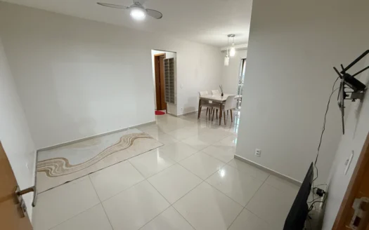 Apartamento com 3 Quartos