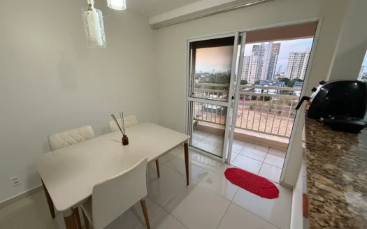 Apartamento com 3 Quartos