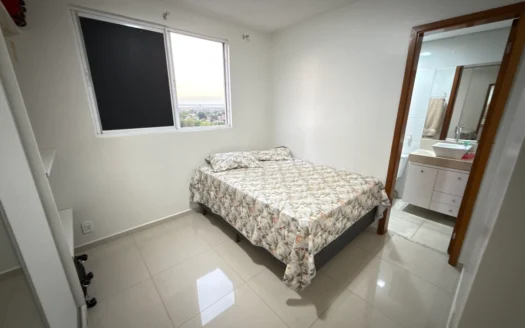 Apartamento com 3 Quartos