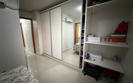 Apartamento com 3 Quartos