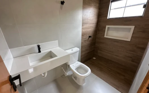 Sobrado de 4 Quartos 1503 Sul