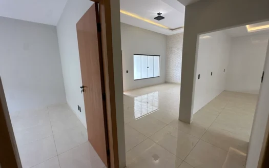 Sobrado de 4 Quartos 1503 Sul