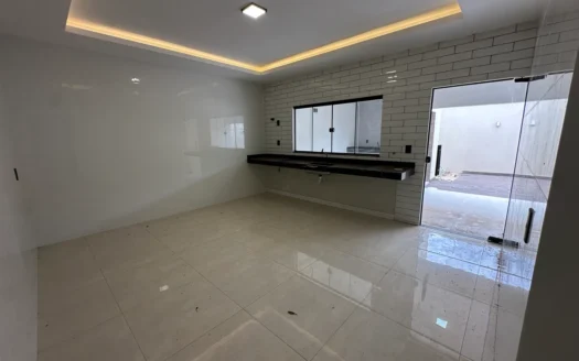 Sobrado de 4 Quartos 1503 Sul