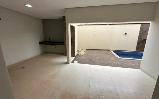 Sobrado de 4 Quartos 1503 Sul