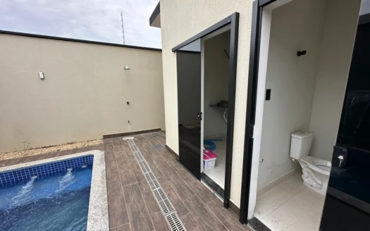 Sobrado de 4 Quartos 1503 Sul